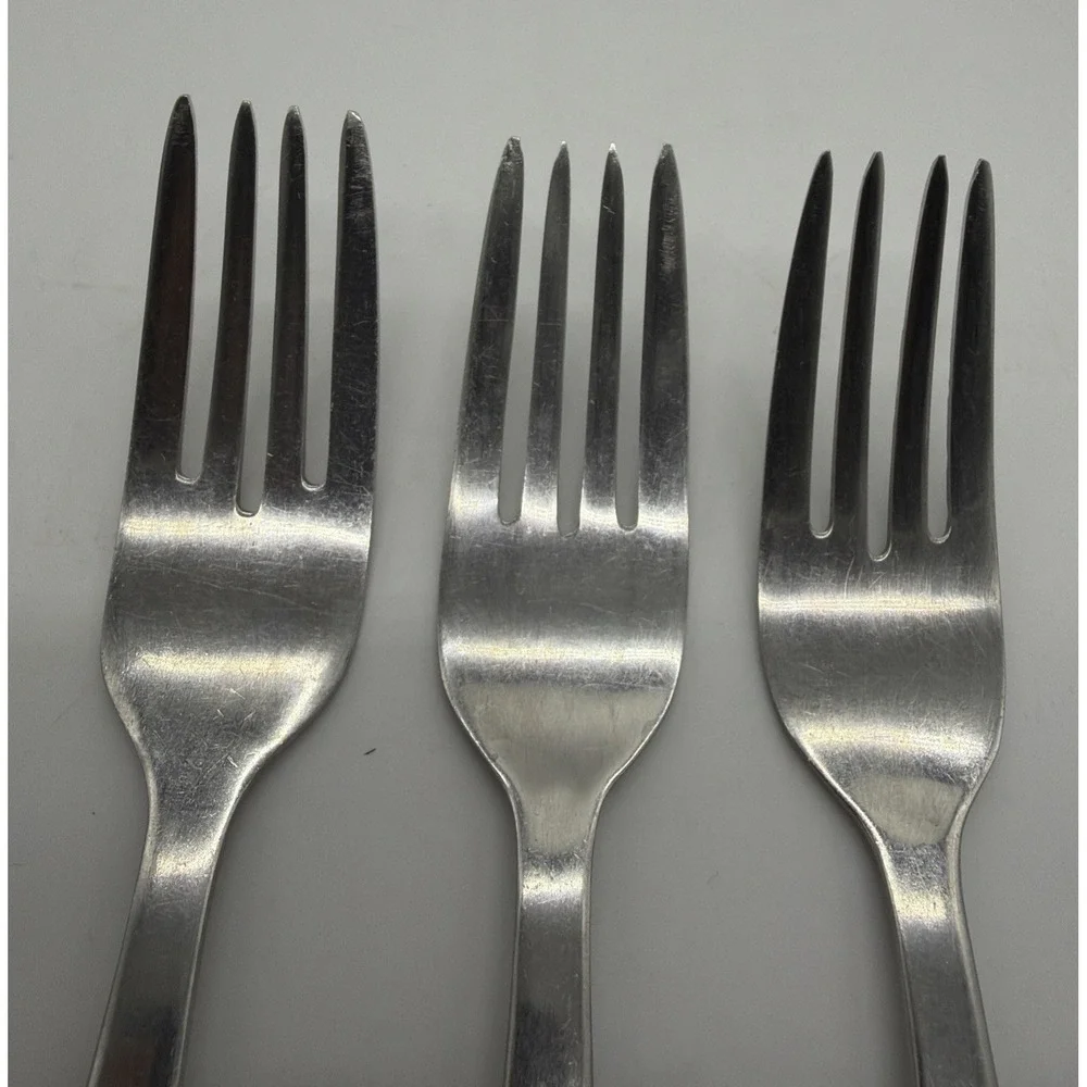 Zia International INSZIA1 Dinner Fork 1847 Rogers Brothers Stainless Steel 3 Lot